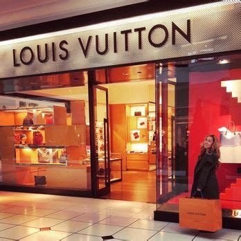 louis vuitton troy mi